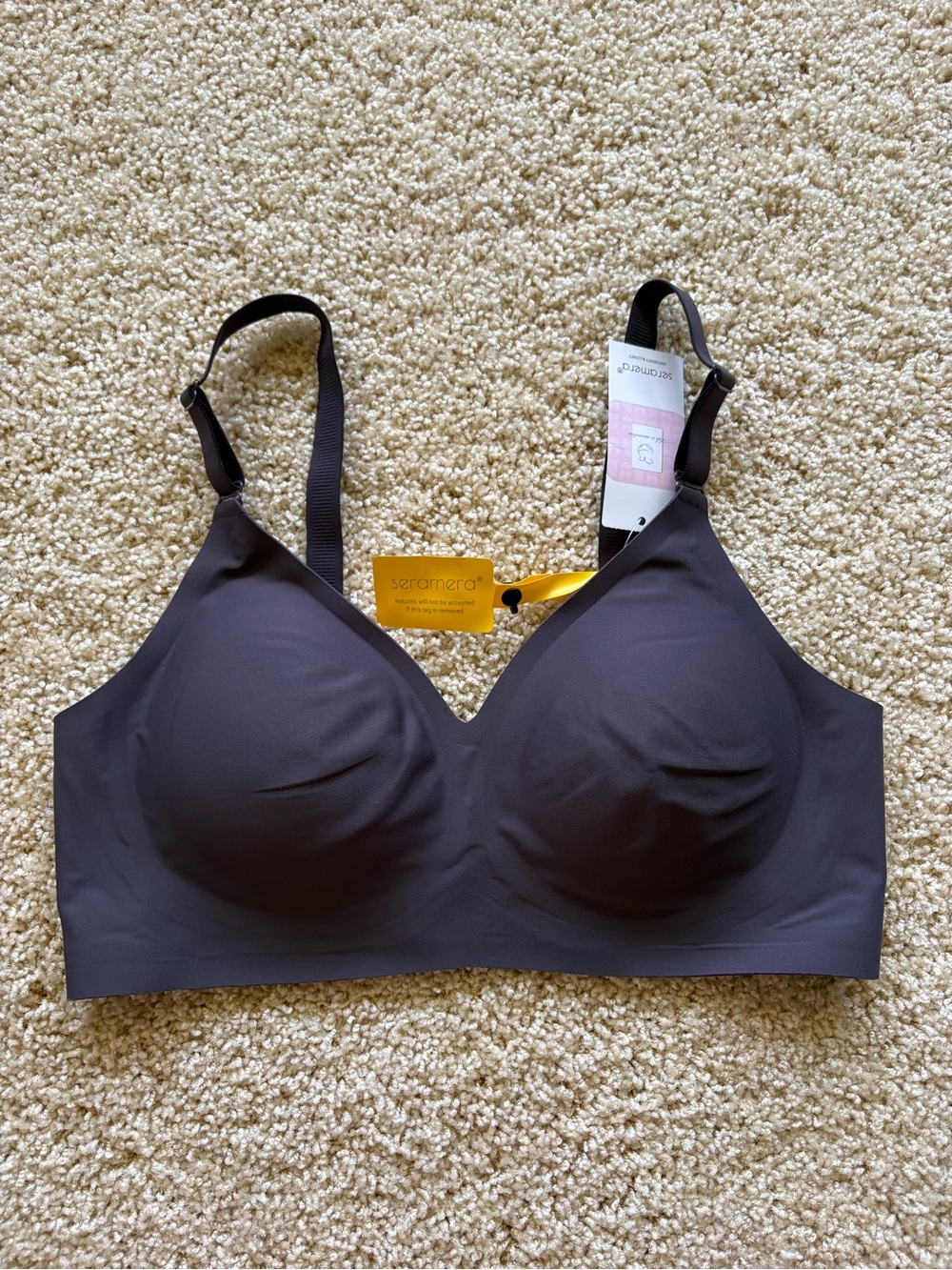NWT Seramera Seamless Wireless Everyday Bra Size M Soft Charcoal Grey T-Shirt